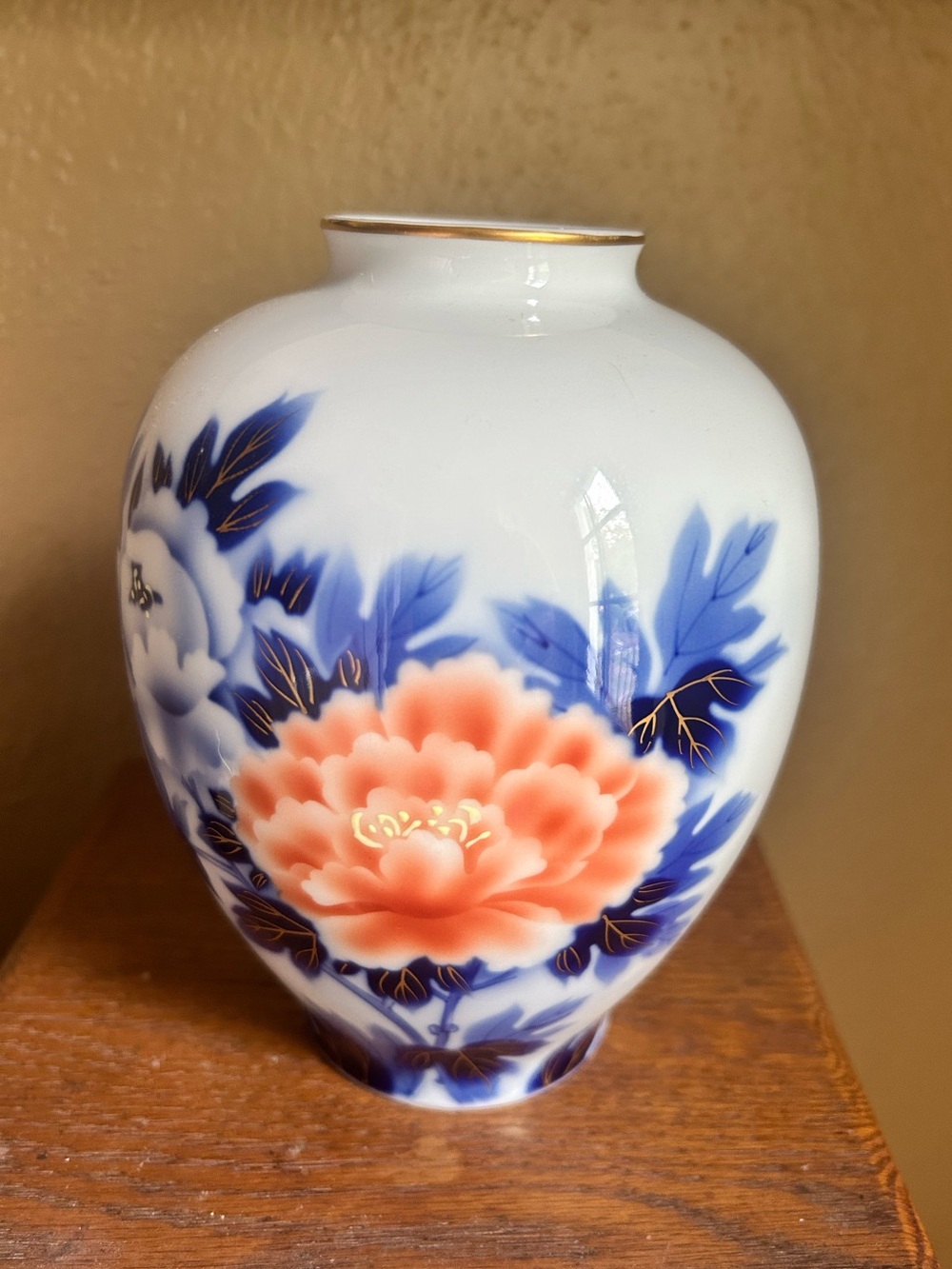 Japanese Fukagawa Porcelain Peony Vase